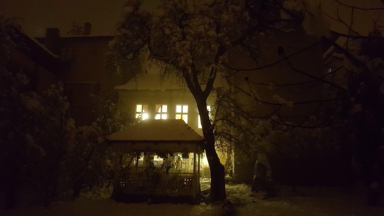 Hostel Mountain Tale Brașov Exterior foto
